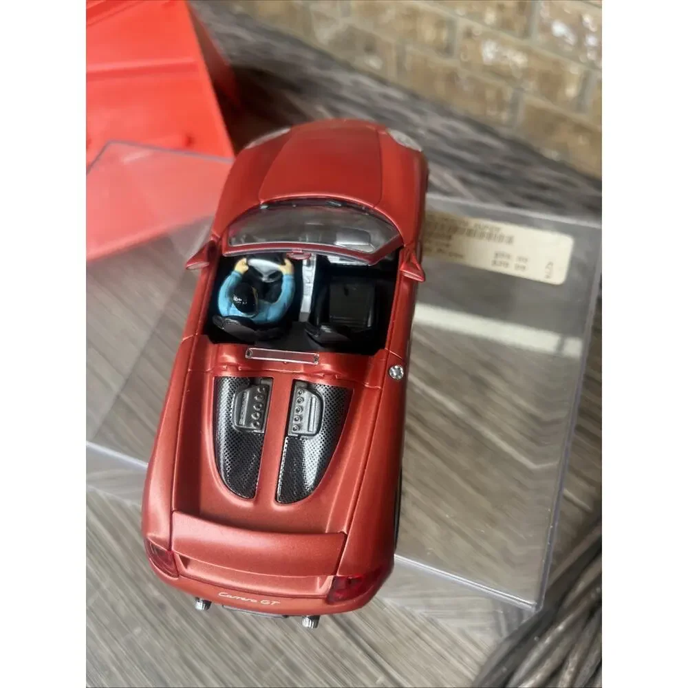 1/32 Slot Car 25451 Carrera Evolution Porsche Carrera GT Red Road Car Racing